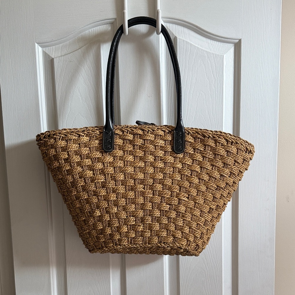 ๐ธ J. Crew: Woven Straw Tote - Picture 6 of 9